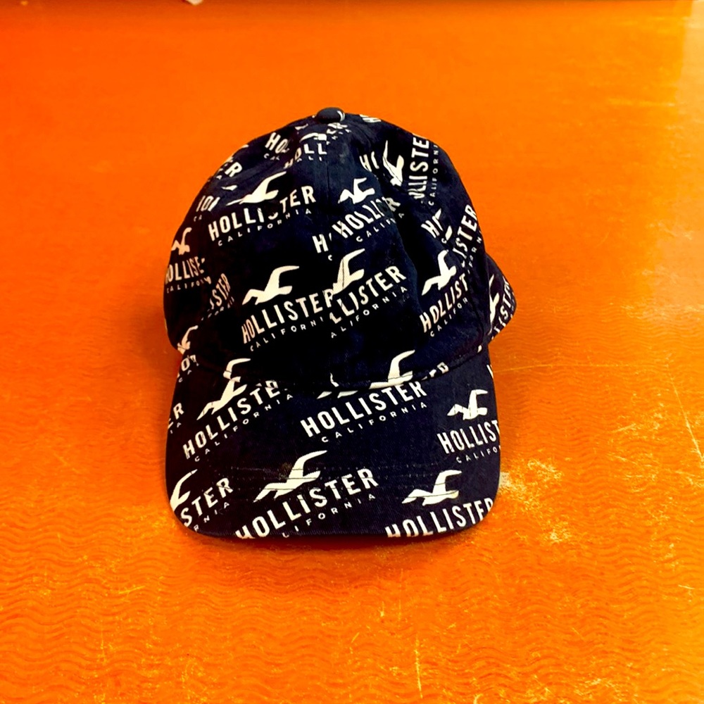 Hollister hat 🧢